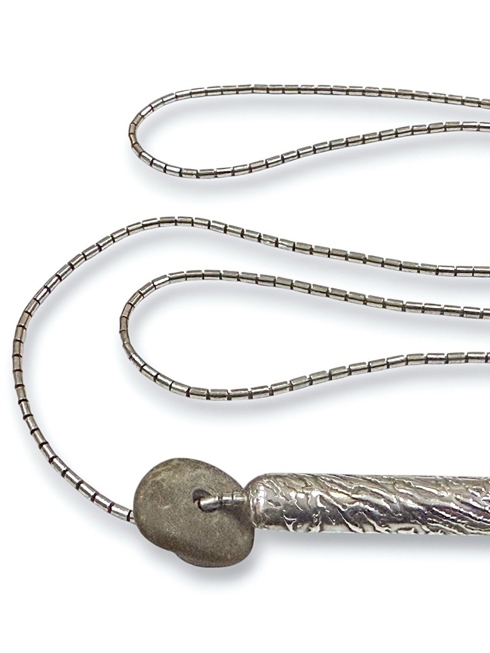 Jan Yager Unique Sterling Modernist Pillow Style Necklace with Stone Accent - Picture 4 of 16